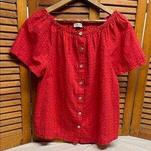 Red Short Sleeve Button-Up Blouse